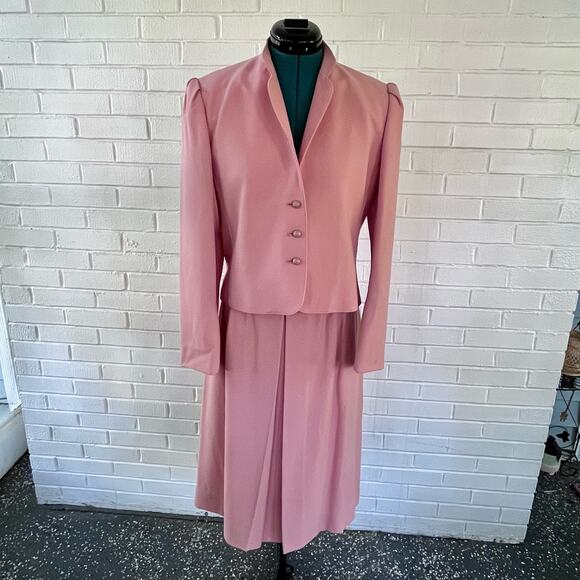 Vintage 60s Daniel for Spellbound pink skirt suit - Picture 1 of 9